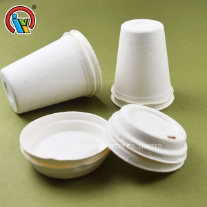 Tazas de café biodegradables con tapas